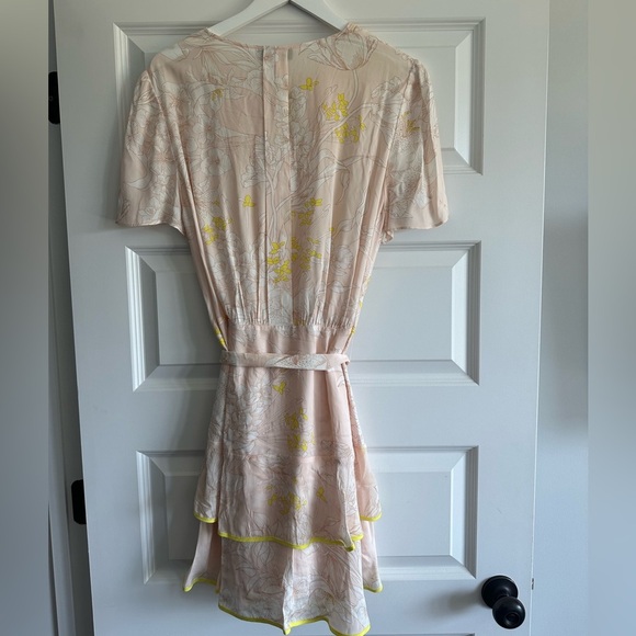 REISS Carlotta Belted Flippy Dress - Picture 10 of 12